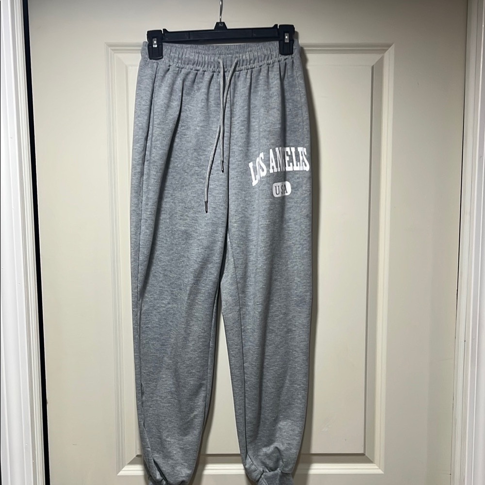 Gray Sweatpants with Los Angeles Print